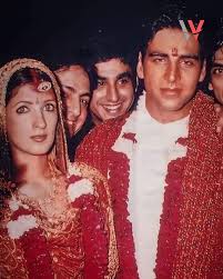 Akshay Kumar Wife Image: See Twinkle Khanna Like Never Before! 📸💫